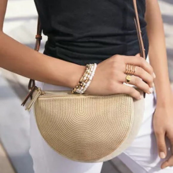 Stella & Dot Handbags - Stella & Dot Sidekick Crossbody Belt Bag Gold/Cream